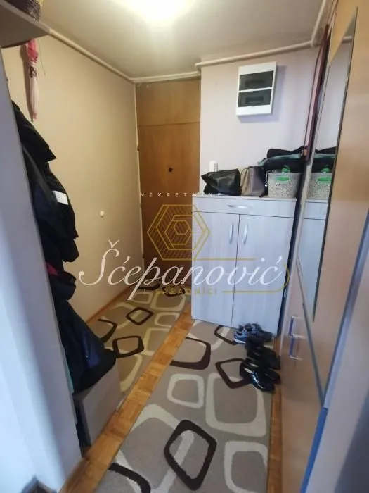 Prodaja, dvosoban stan, 59m², Novo naselje, Novi Sad