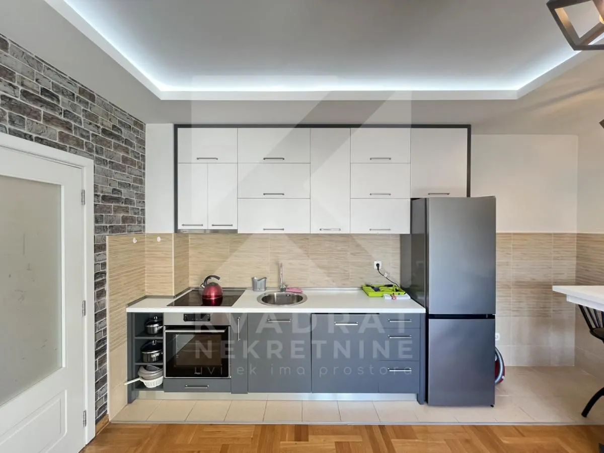 Izdavanje, jednosoban stan, 38m², Cvijetin Brijeg, Podgorica