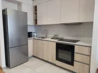 Izdavanje, trosoban stan, 80m², Savski Venac, Beograd - image 4