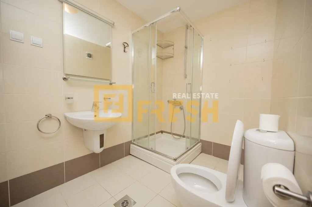 Izdavanje, dvosoban stan, 85m², Tološi, Podgorica