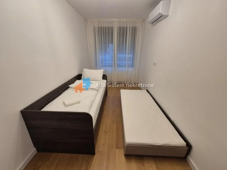 Izdavanje, trosoban stan, 95m², Trošarina, Voždovac Sve Podlokacije