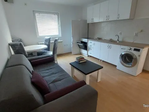 Izdavanje, dvosoban stan, 48m², Brace Jerković, Voždovac Sve Podlokacije - image 3