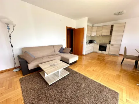 Sale, two bedroom apartment, 81m², Petrovac, Budva - image 5