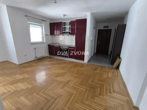 Izdavanje, dvosoban stan, 55m², Novi Sad, Srbija - image 2