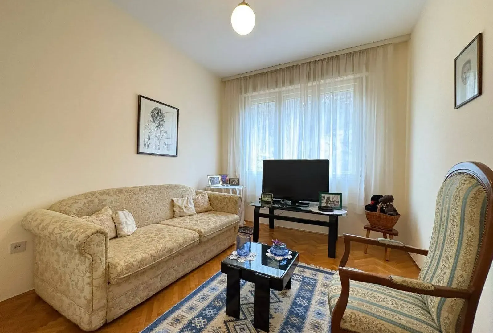 Prodaja, dvosoban stan, 86m², Momišići, Podgorica