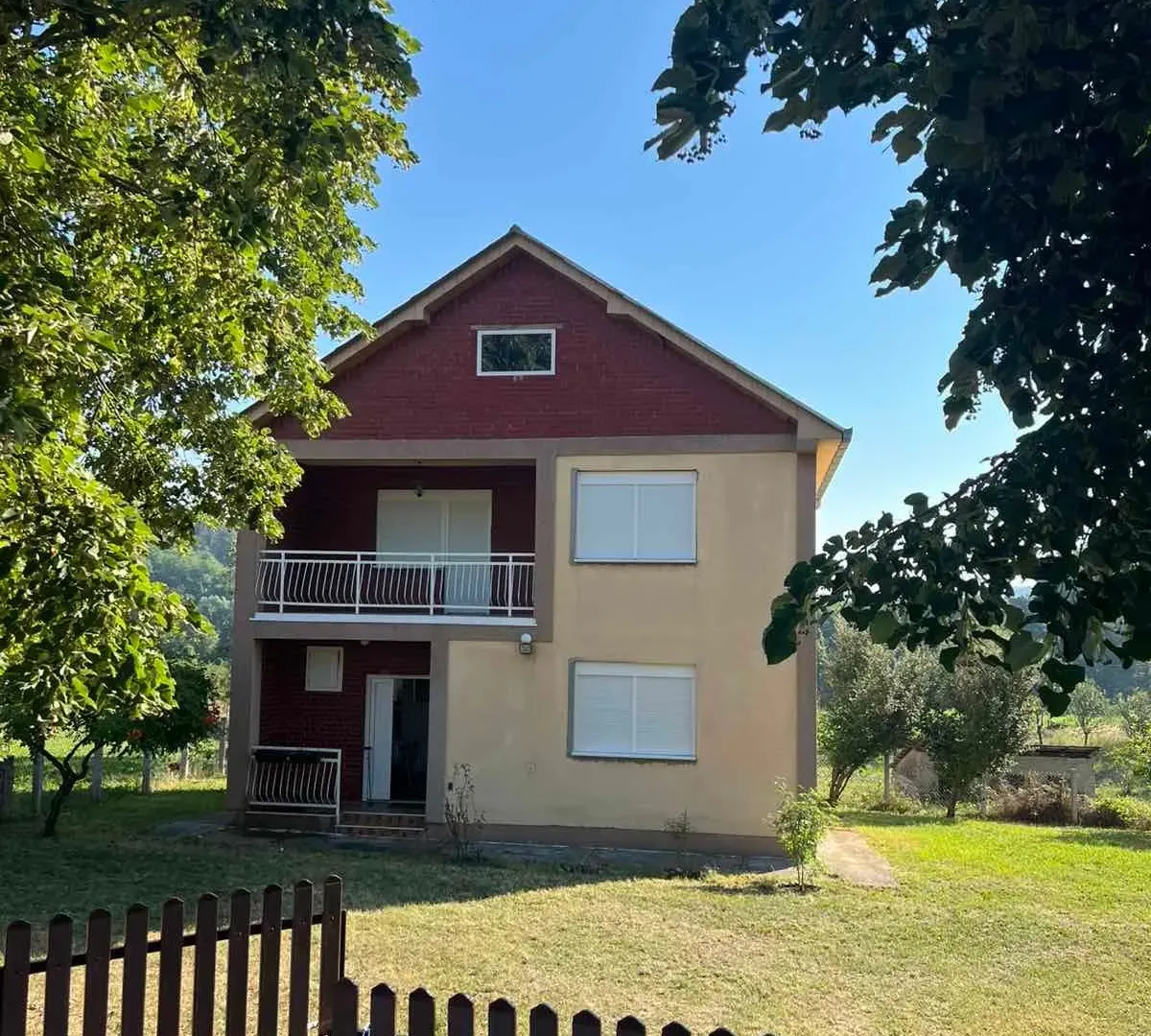 Prodaja, kuća, 180m², Centar, Valjevo