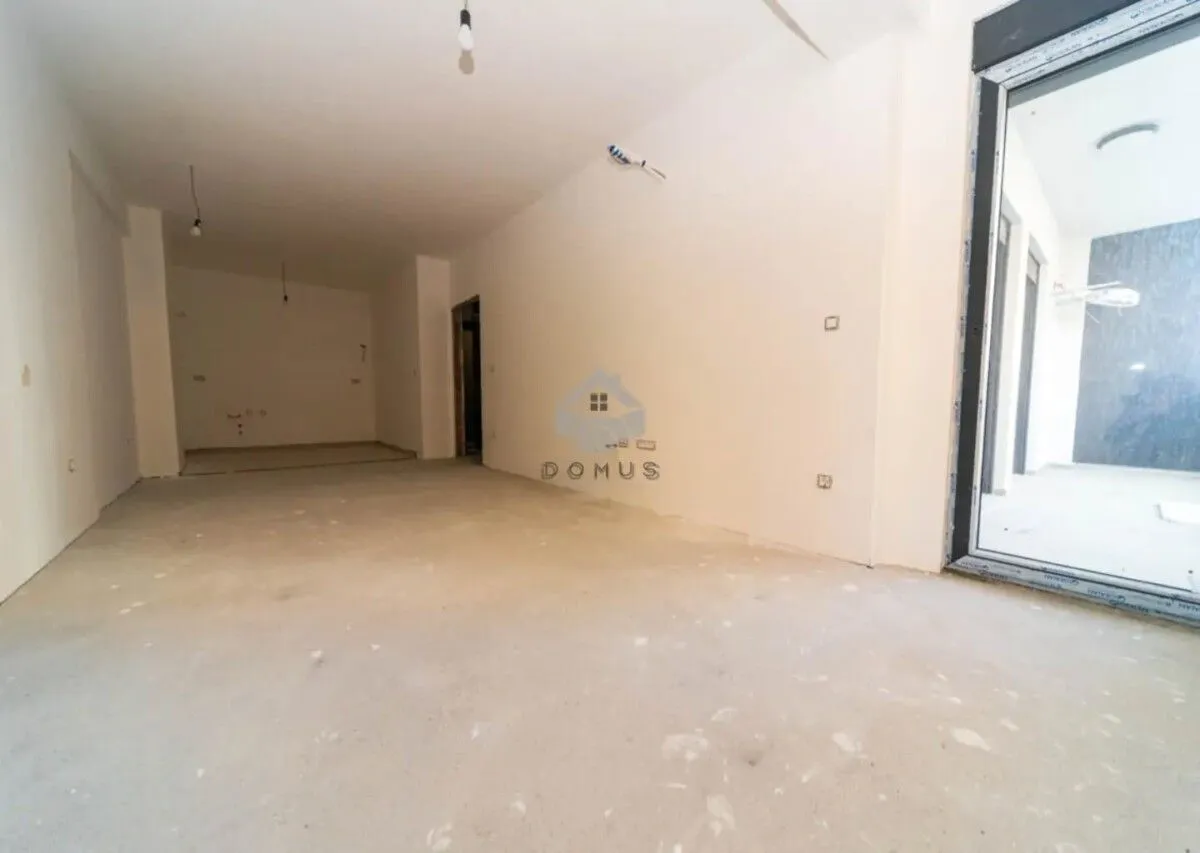 Sale, two bedroom apartment, 67m², Stari Aerodrom, Podgorica