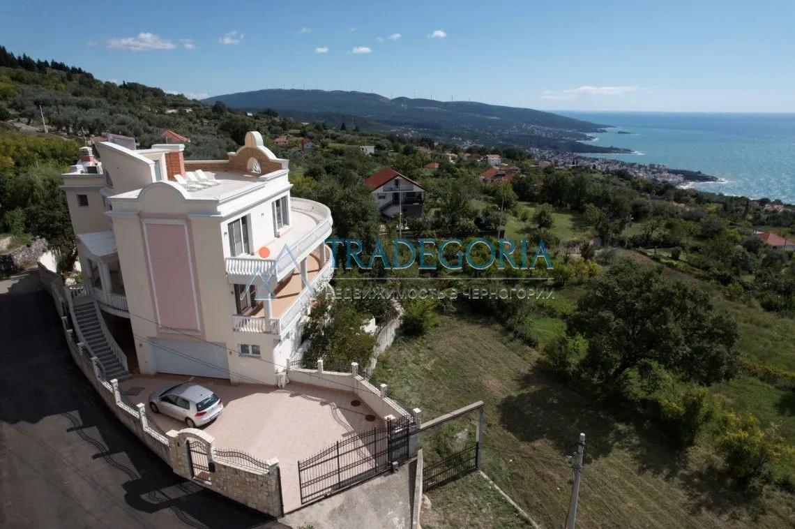 Sale, house, 859m², Dobra Voda, Bar
