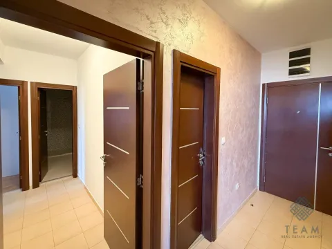 Izdavanje, dvosoban stan, 90m², Preko Morače, Podgorica - image 9