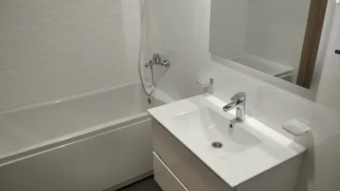 Rent, two bedroom apartment, 75m², Master Kvart, Podgorica - image 13