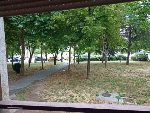 Izdavanje, dvosoban stan, Blok 5, Podgorica - image 15