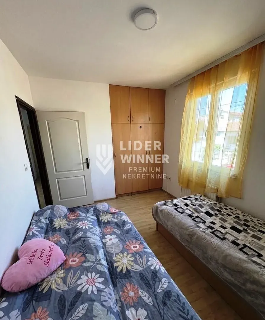Sale, three bedroom apartment, 65m², Bogoslovija, Palilula Sve Podlokacije