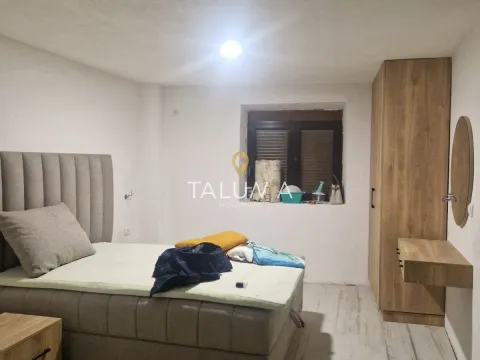 Izdavanje, jednosoban stan, 42m², Stara Varoš, Podgorica - image 3