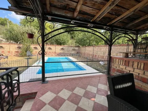 Prodaja, kuća, 158m², Sremska Kamenica, Petrovaradin - image 18