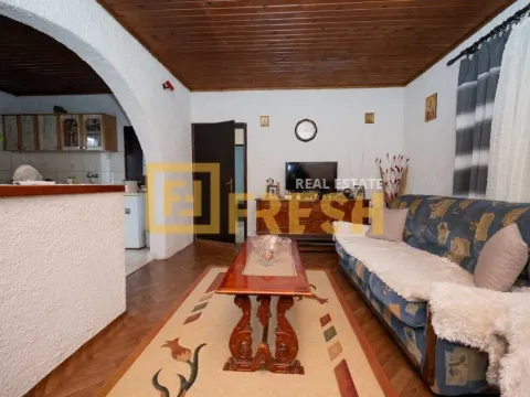 Prodaja, kuća, 103m², Farmaci, Podgorica - image 7