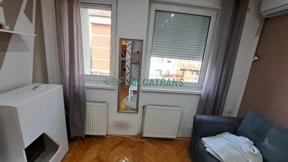 Rent, apartment, 23m², Bulevar Oslobodjenja, Novi Sad Sve Podlokacije