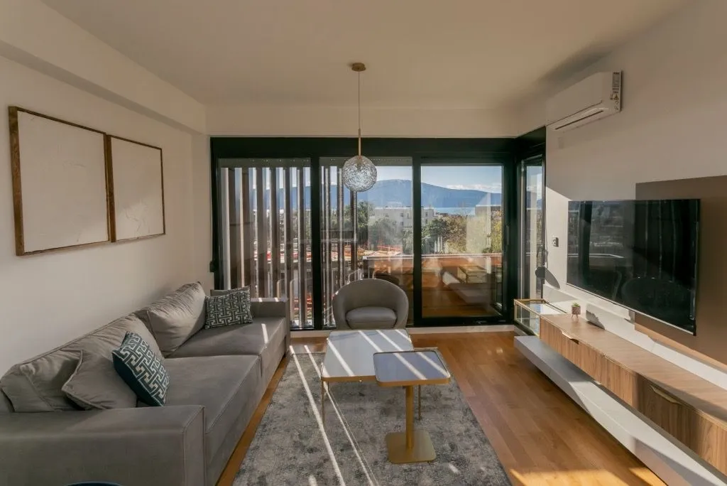Rent, one bedroom apartment, 45m², Seljanovo, Tivat