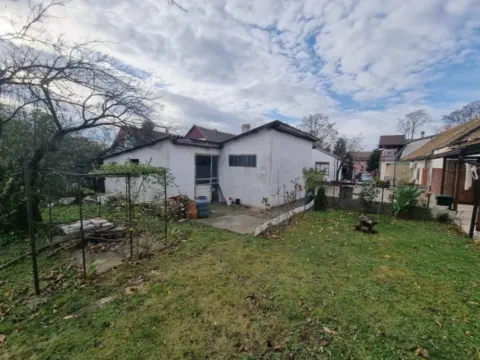 Prodaja, kuća, 220m², Zemun Gornji Grad, Zemun Sve Podlokacije - image 9