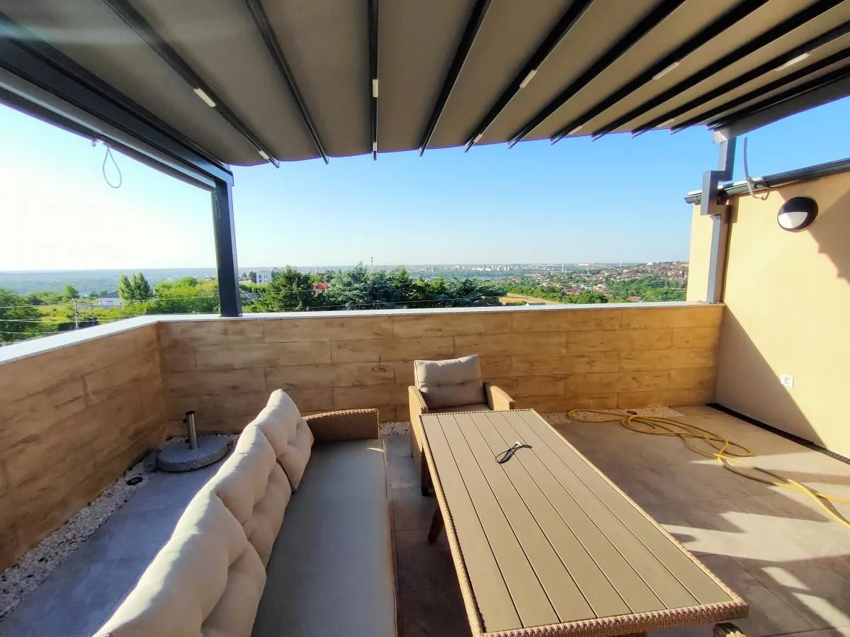 Izdavanje, kuća, 230m², Sremska Kamenica, Petrovaradin