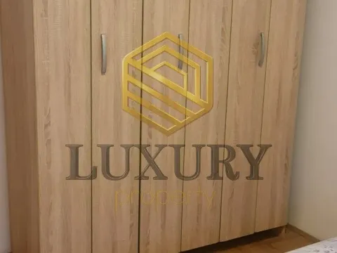 Prodaja, jednosoban stan, 41m², Stari Aerodrom, Podgorica - image 4