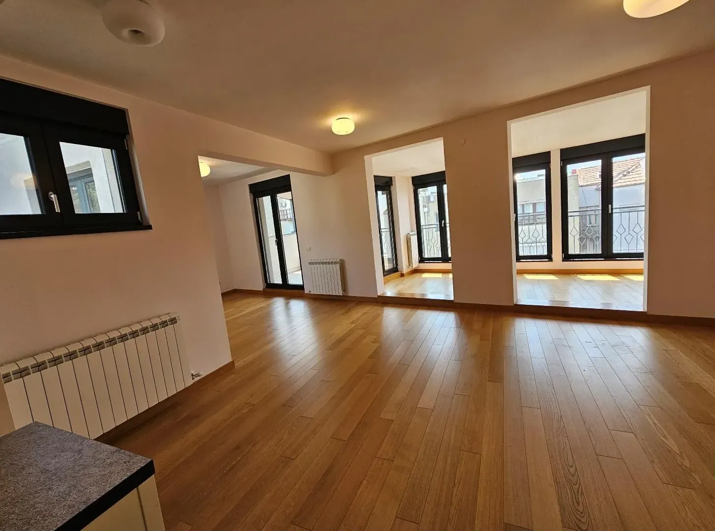 Rent, apartment, 136m², Kalenić Pijaca, Vračar Sve Podlokacije