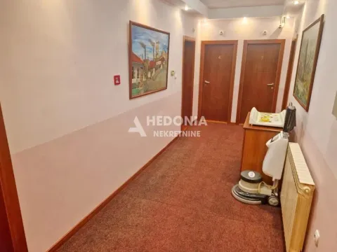 Prodaja, ugostiteljski objekat, 480m², Centar, Stara Pazova - image 5