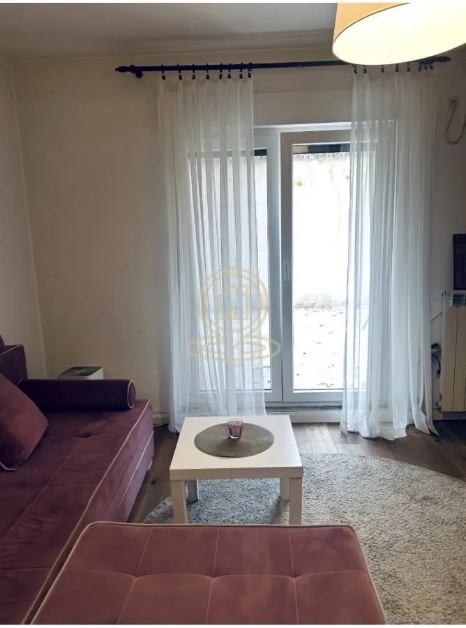 Rent, two bedroom apartment, 42m², Lekino Brdo, Voždovac Sve Podlokacije