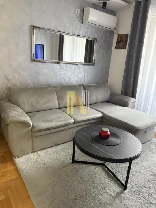 Prodaja, dvosoban stan, 38m², Salajka, Novi Sad Sve Podlokacije