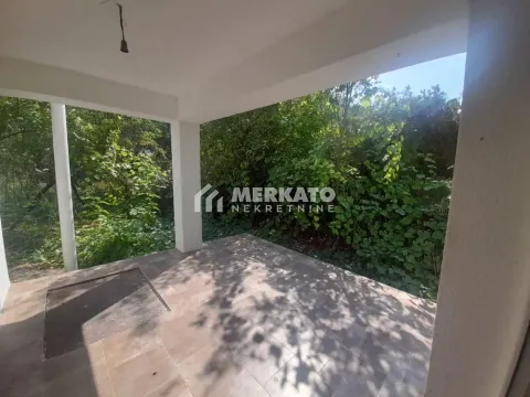 Prodaja, kuća, 92m², Perlez, Zrenjanin - image 13