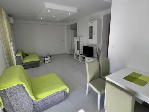 Izdavanje, jednosoban stan, 56m², Bečići, Budva - image 5