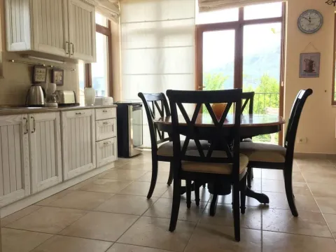 Prodaja, kuća, 140m², Lješevići, Kotor - image 5