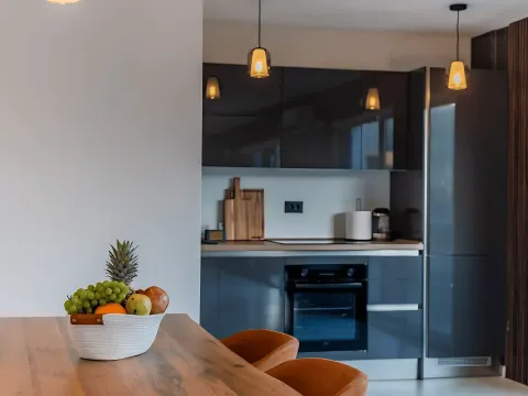 Sale, house, 293m², Markovići, Budva - image 12