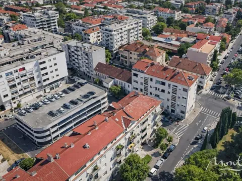 Prodaja, trosoban stan, 67m², Centar, Podgorica - image 13