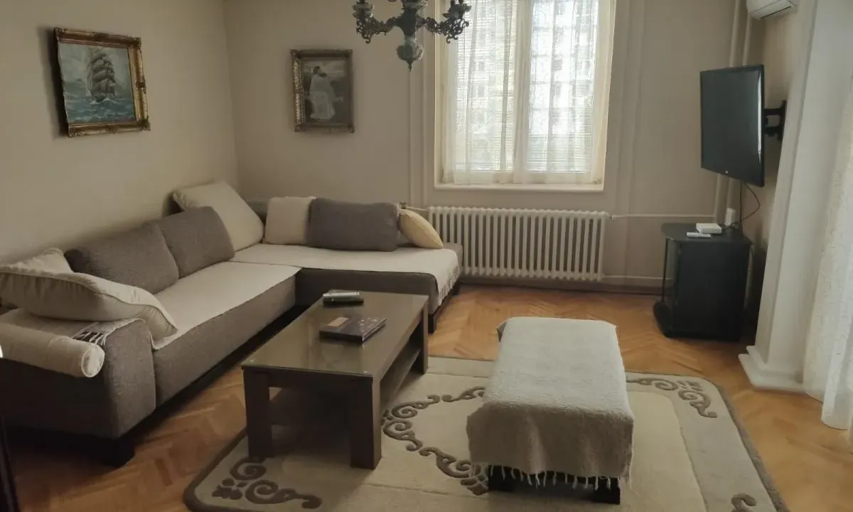 Izdavanje, dvosoban stan, 60m², Duvanište, Niš