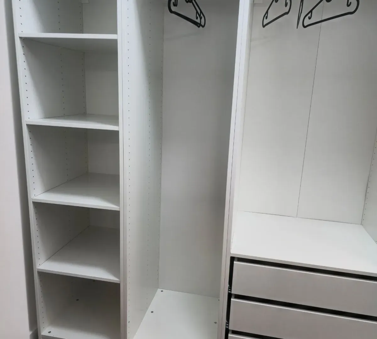 Izdavanje, trosoban stan, 157m², Aleksinac, Niš