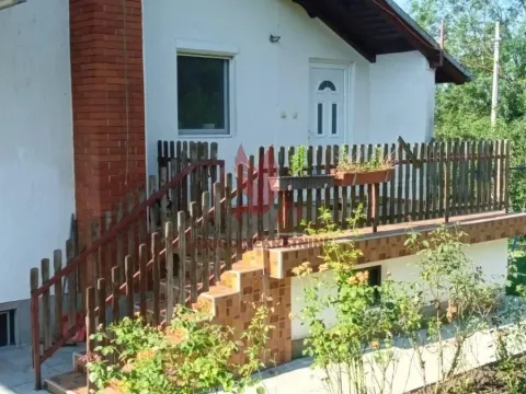 Sale, house, 242m², Amerić, Mladenovac - image 11