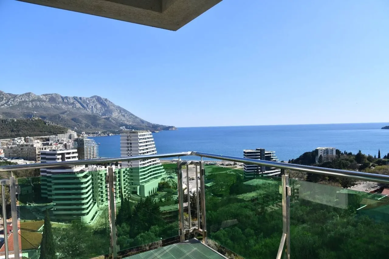 Prodaja, dvosoban stan, 72m², Bečići, Budva