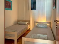 Izdavanje, dvosoban stan, 65m², Sveti Stefan, Budva - image 13