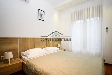 Rent, two bedroom apartment, 68m², Centar, Podgorica - image 28