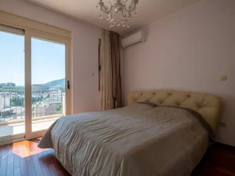 Prodaja, dvosoban stan, 265m², Bečići, Budva - image 6