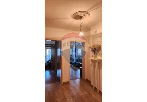 Izdavanje, dvosoban stan, 70m², Kruševac, Podgorica - image 13