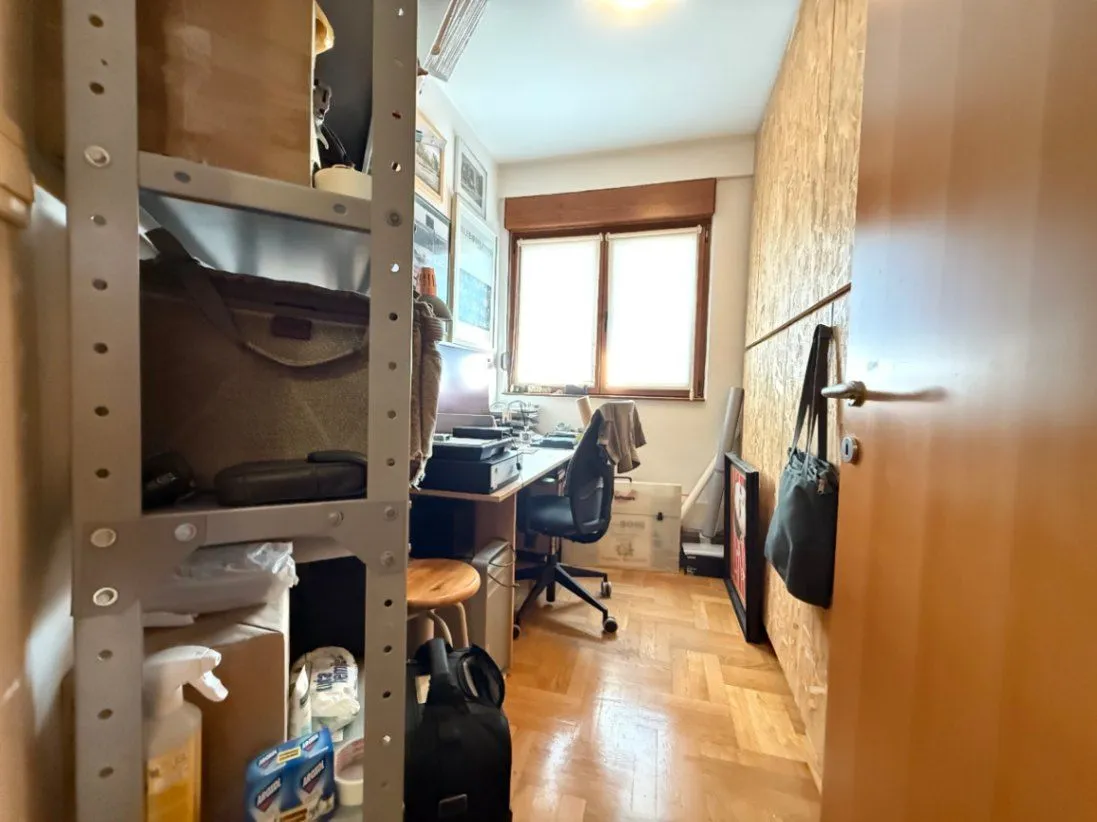 Prodaja, trosoban stan, 83m², Stari Aerodrom, Podgorica