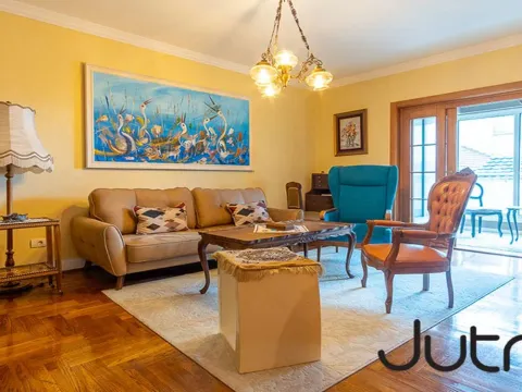 Izdavanje, dvosoban stan, 90m², Podgorica, Crna Gora