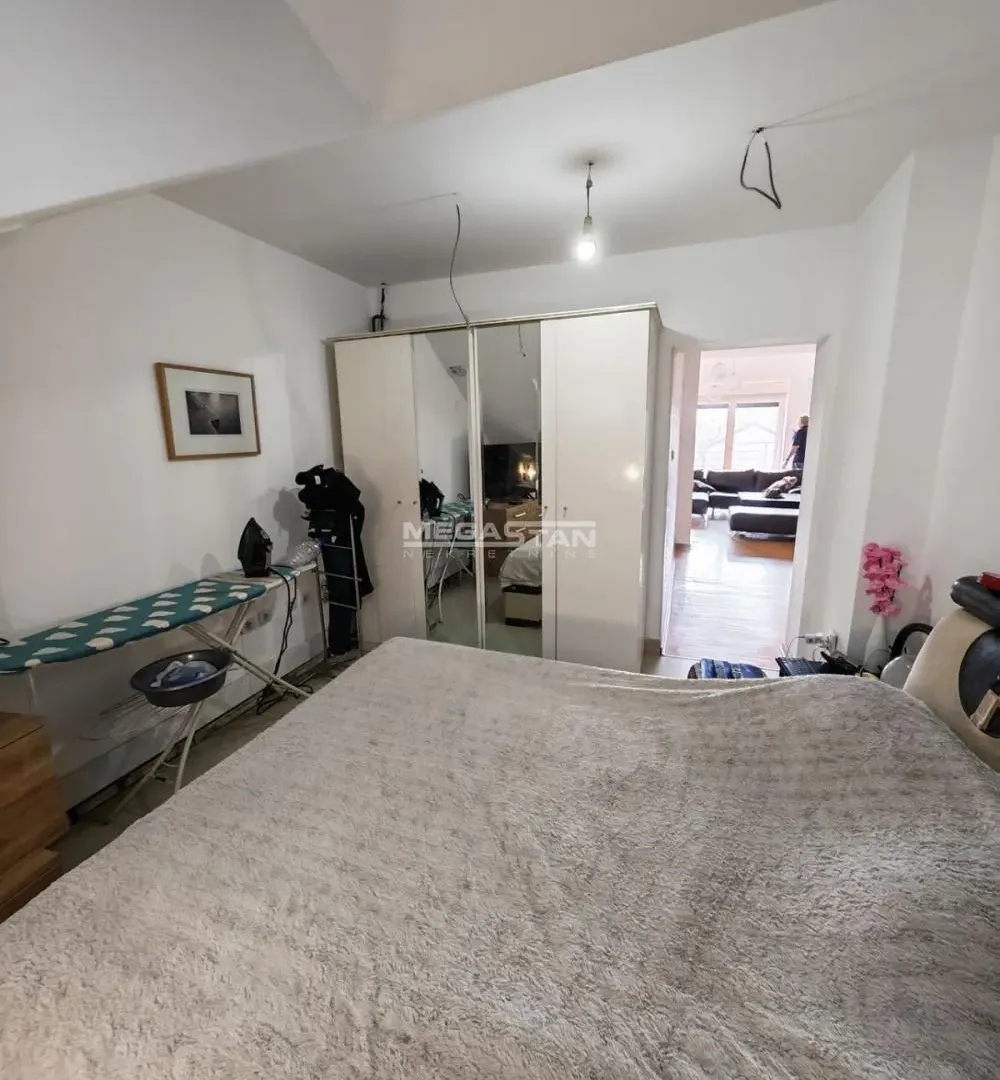 Prodaja, kuća, 240m², Pančevo, Srbija
