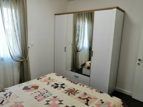 Rent, one bedroom apartment, 40m², 1 maj, Podgorica - image 4