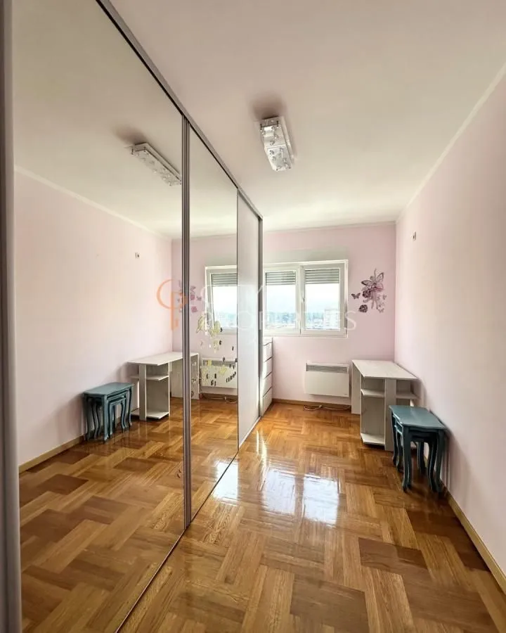 Rent, apartment, 68m², Pobrežje, Podgorica