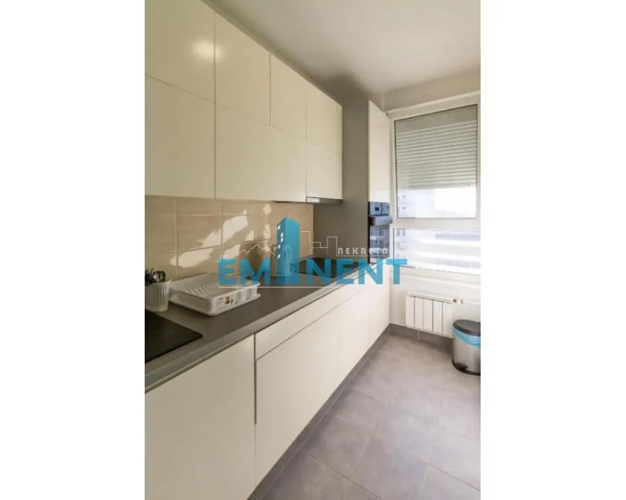 Rent, two bedroom apartment, 46m², Novi Beograd Blok 67, Novi Beograd Sve Podlokacije