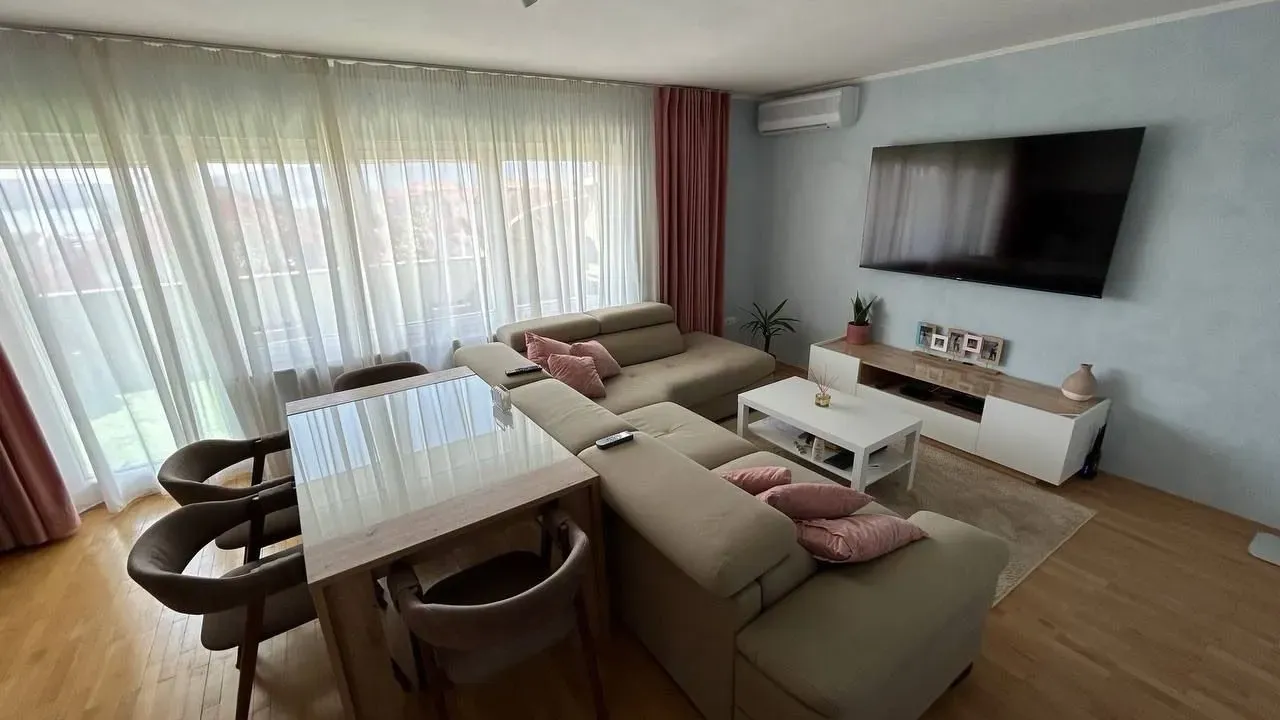 Sale, two bedroom apartment, 83m², Tivat, Crna Gora