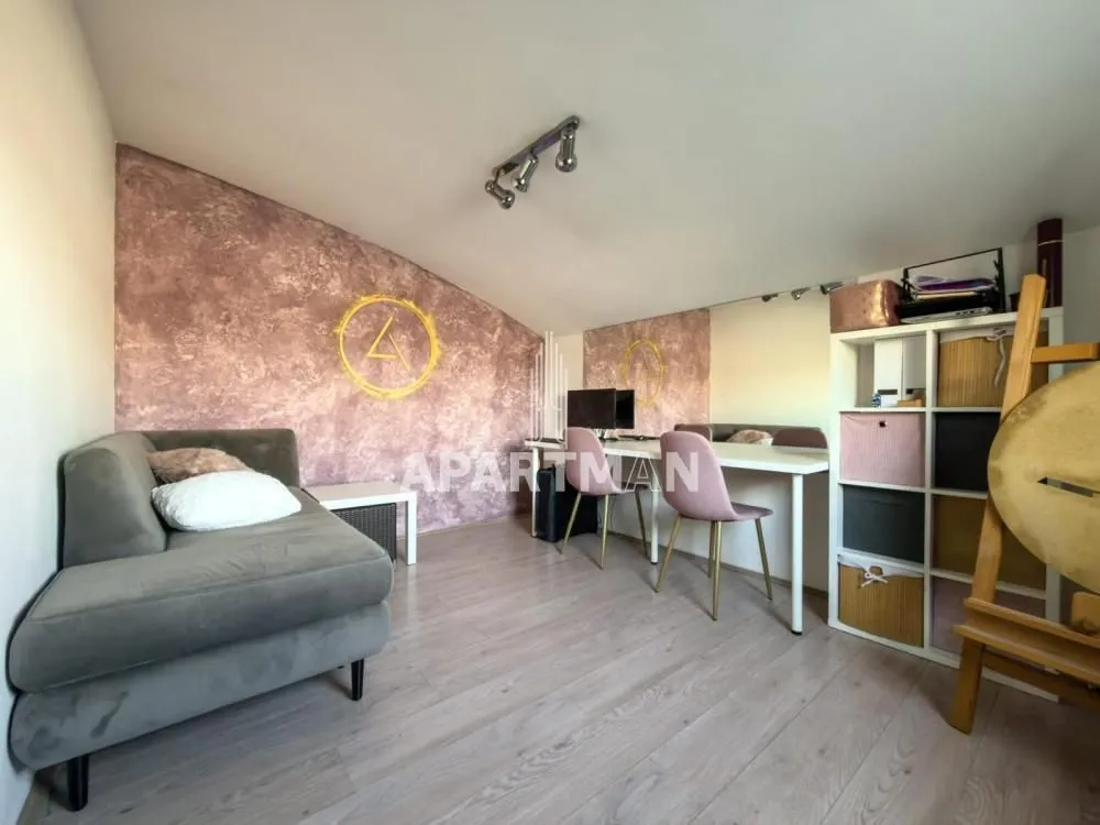 Sale, four bedroom apartment, 176m², Gradska Bolnica, Zvezdara Sve Podlokacije