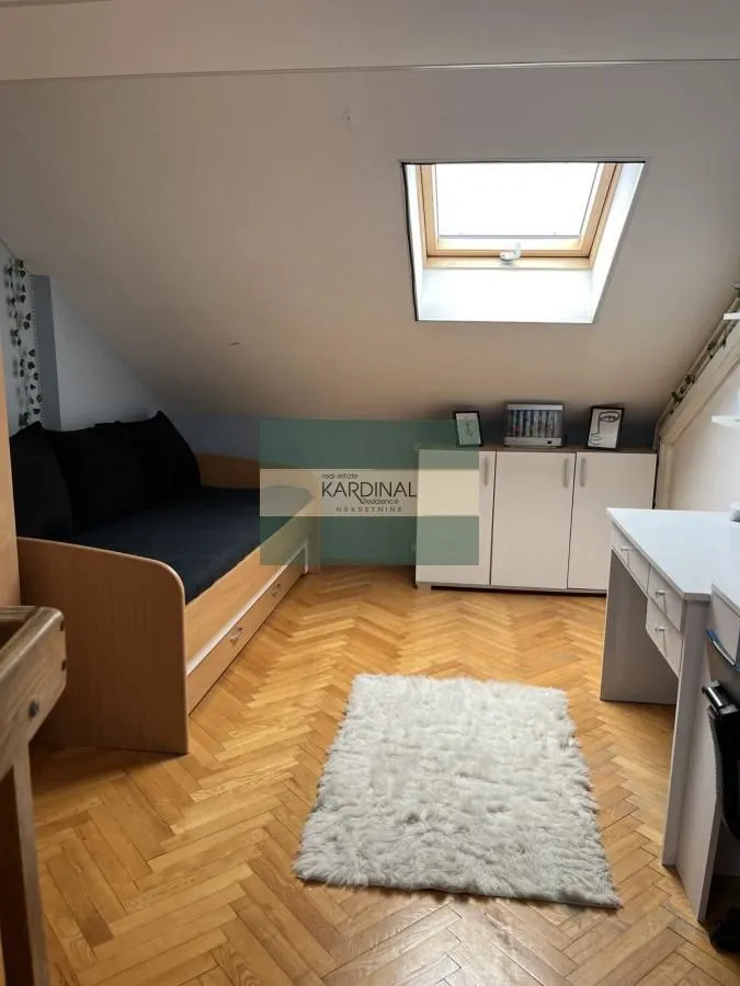 Prodaja, četvorosoban stan, 92m², Centar, Novi Sad
